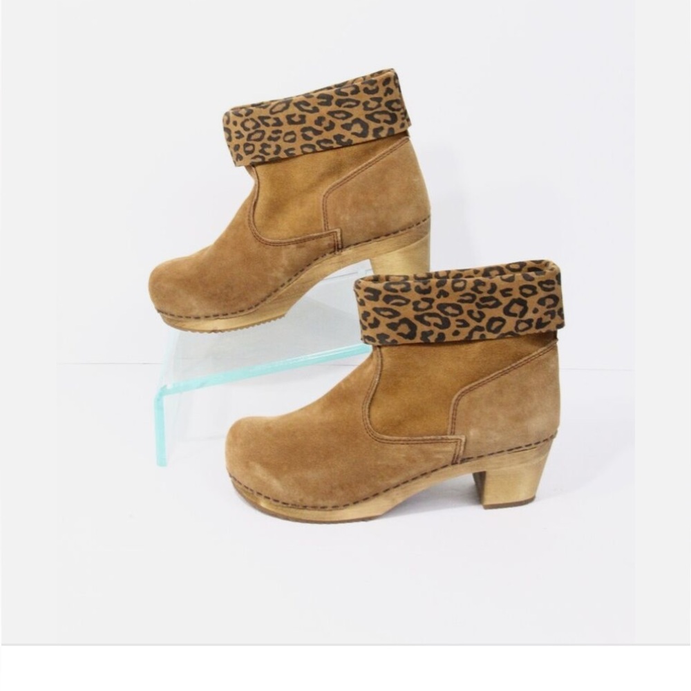 Sanita    Woman’s Wooden  Block Heel Boots